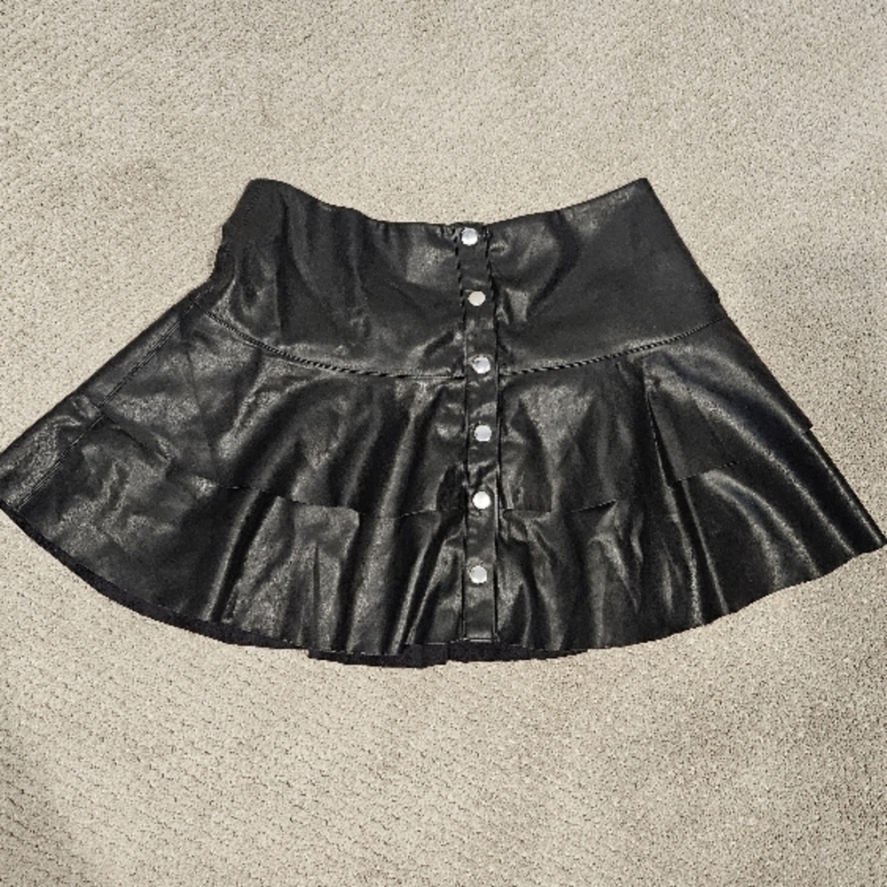 Black Faux Leather Button-Front Flared Women's Skirt